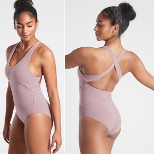 NWT Athleta Pirouette Leotard Small Mauve Yoga Breathable Shelf Bra Fitted